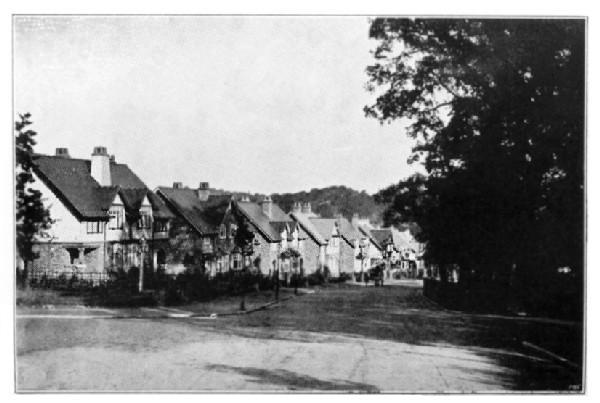 Bournville Village: Linden Road.